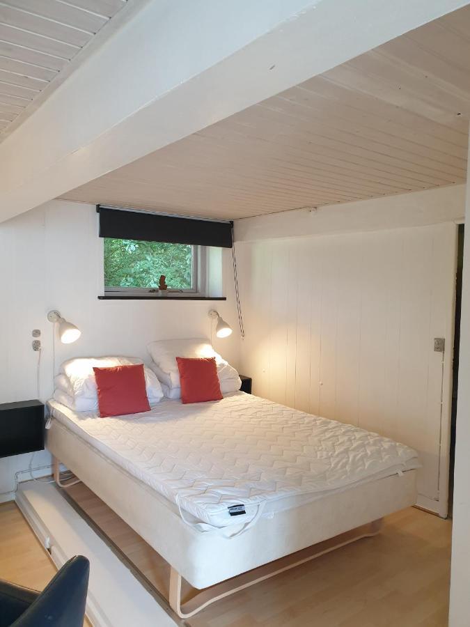 Violen Apartman Åkirkeby Kültér fotó